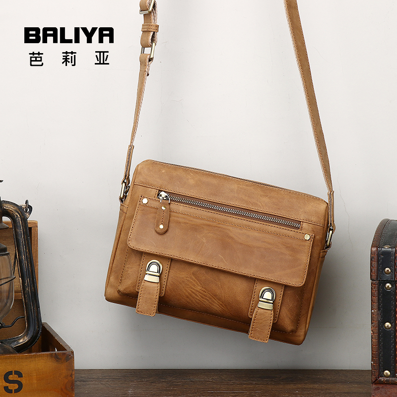 brown leather shoulder bag