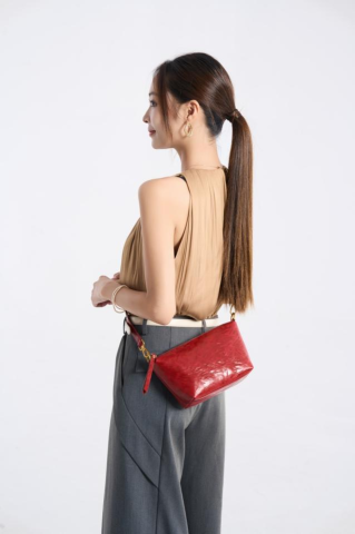 Top 10 Spring Custom Leather Crossbody Bags for Women 2026