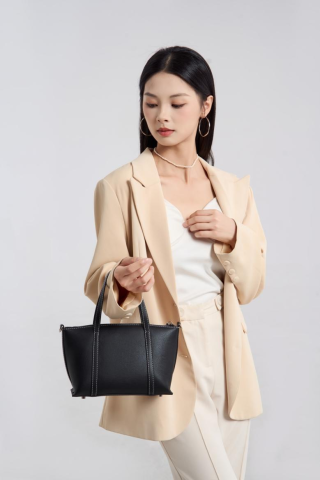 2026 Japan & South Korea Summer Leather Bag Trends