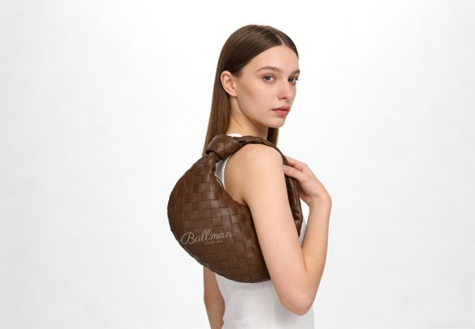 2026 Fall Premium Women’s Genuine Leather Bags Wholesale Collection