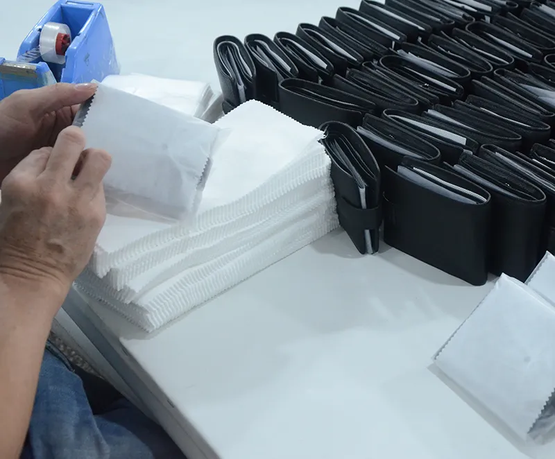 We are a manufacturer and exporter specializing in genuine leather products.