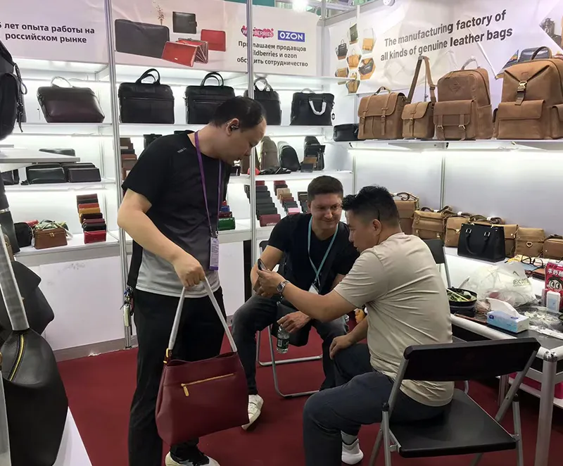 Moments from Previous Canton Fairs