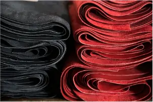 Raw Material Sourcing & Preprocessing: Factory Insights into Full Grain vs Genuine Leather