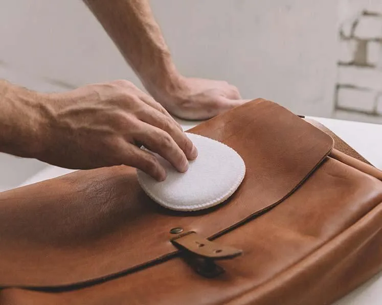 How to Clean Leather Bag Before Conditioning