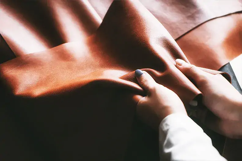 Real Leather vs Synthetic Leather: How to Tell and What to Choose