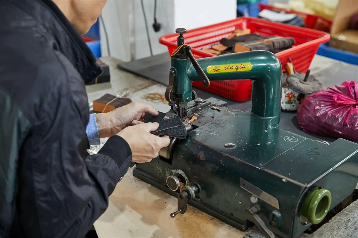 The Art of Refinement - Skiving and Edge Painting
