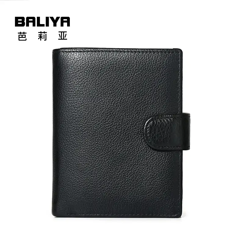 How to choose the perfect male leather purse: practical tips