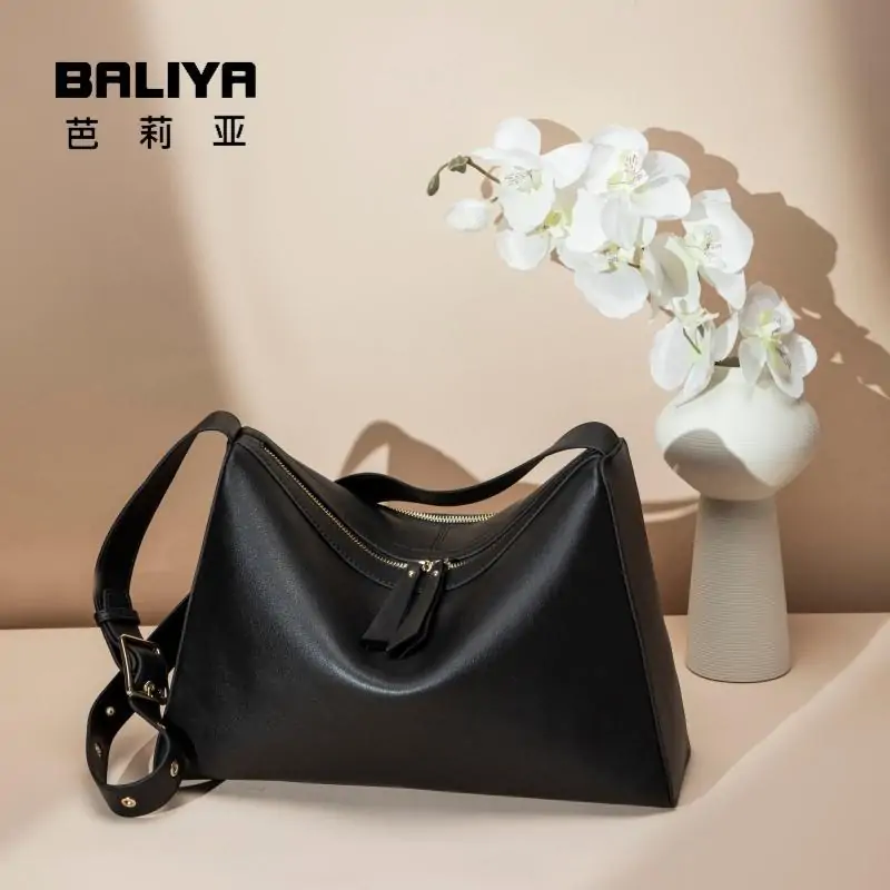 Soft, Semi-Rigid, or Structured? How Leather Flexibility Impacts Bag Appeal