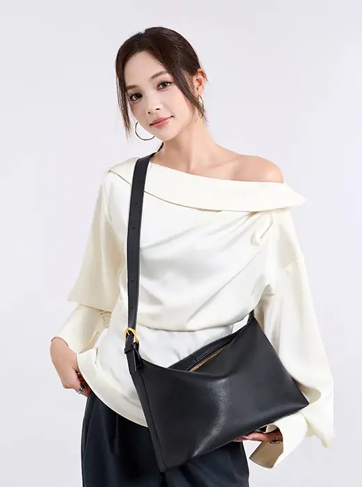 Women Shoulder bags