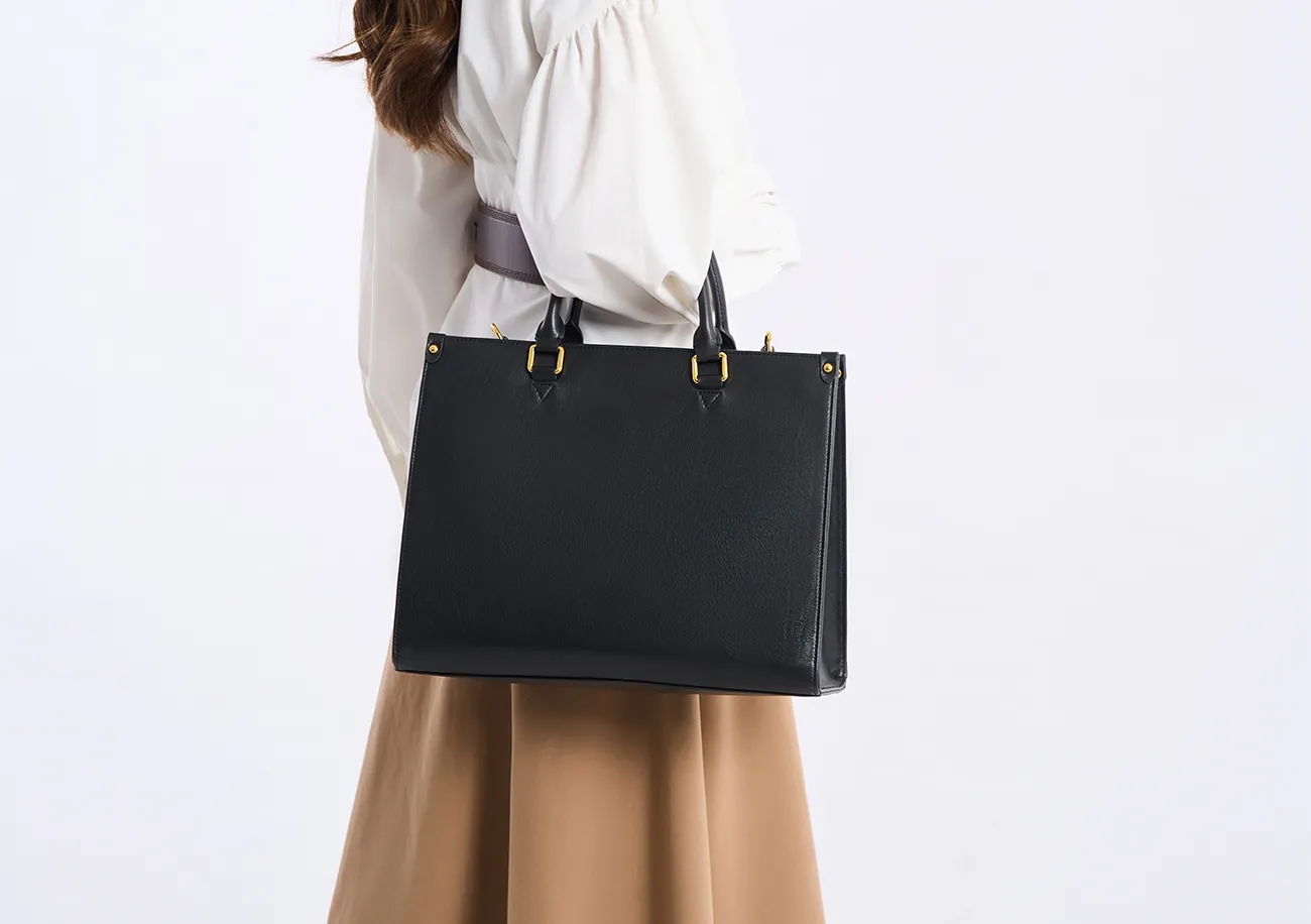 BALIYA Genuine Leather Tote Bag for Women, Large Capacity Black Work Handbag with Gold Hardware, Spacious Shoulder Bag for Office Daily Use