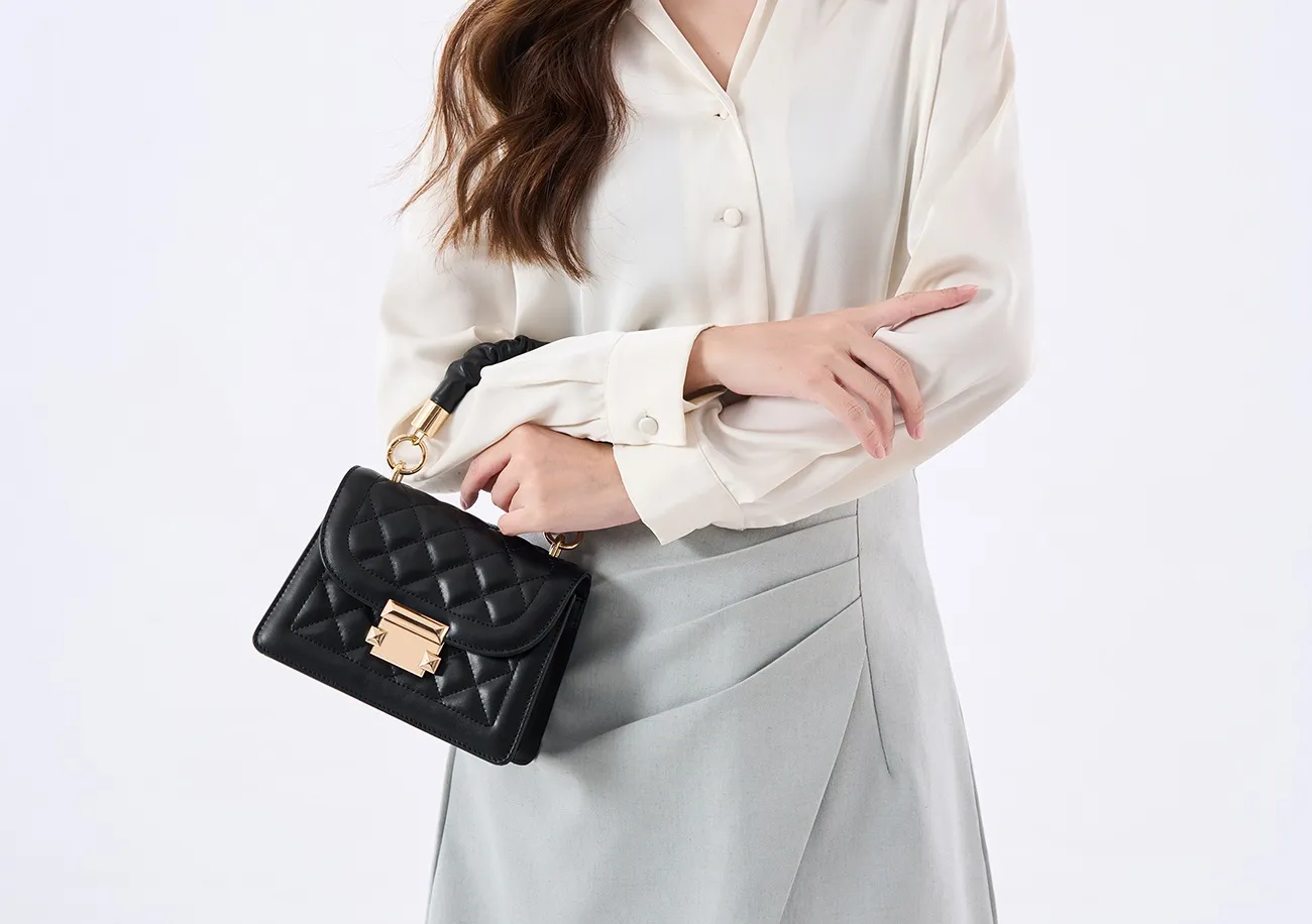 Baliya Diamond Pattern Pleated Handle Chain Bag Fashionable Metal Buckle Handbag