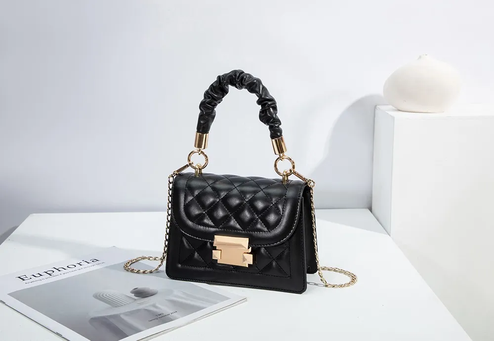 Baliya Diamond Pattern Pleated Handle Chain Bag Fashionable Metal Buckle Handbag