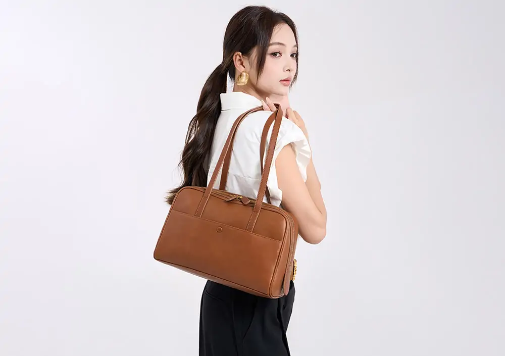 Genuine Leather Clutch Handbag for Women Ladies Rfid Clutch Purse With Wrislet Double-Zippered Crossbody Sling Bag for Women