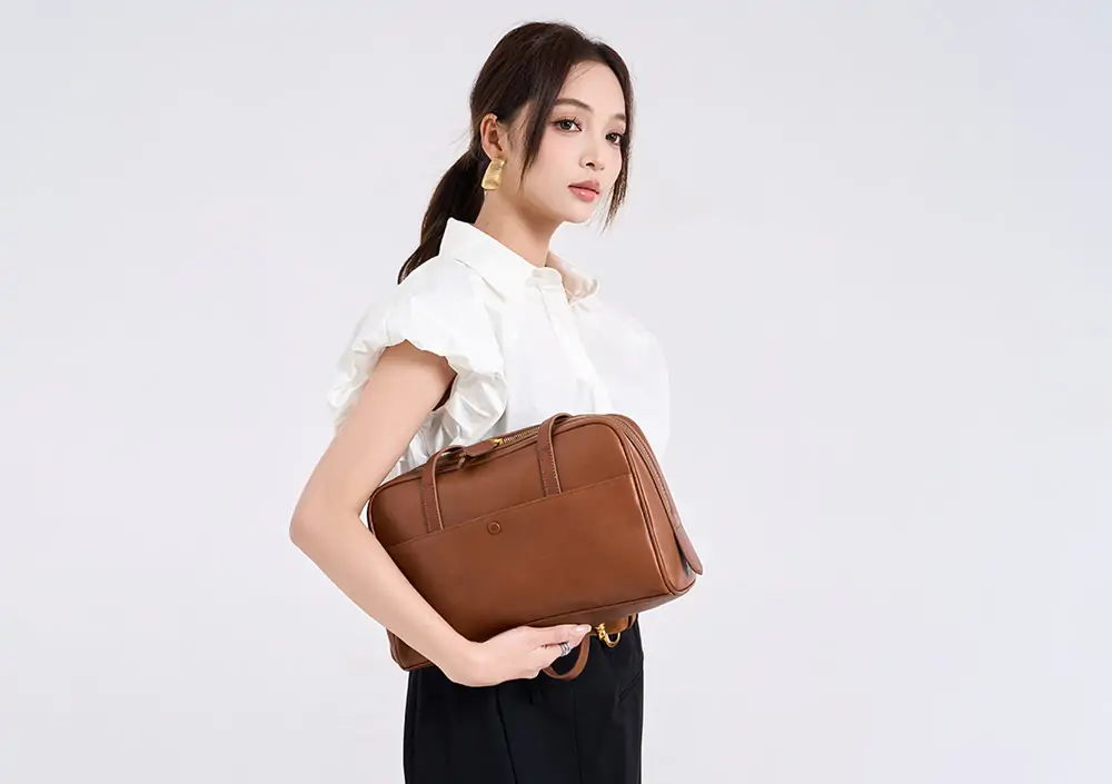 Genuine Leather Clutch Handbag for Women Ladies Rfid Clutch Purse With Wrislet Double-Zippered Crossbody Sling Bag for Women