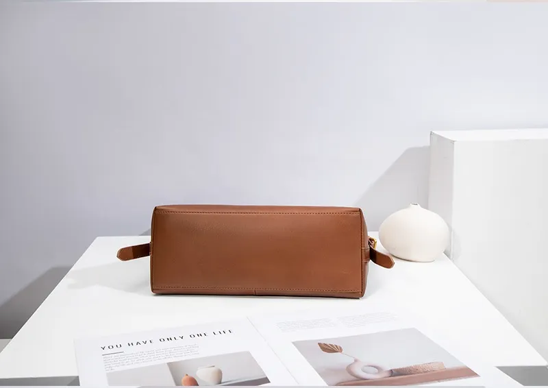 OEM Crossbody Bag High-quality Retro shoulder Bag Fashionable Handbag Genuine Leather Women's Bag
