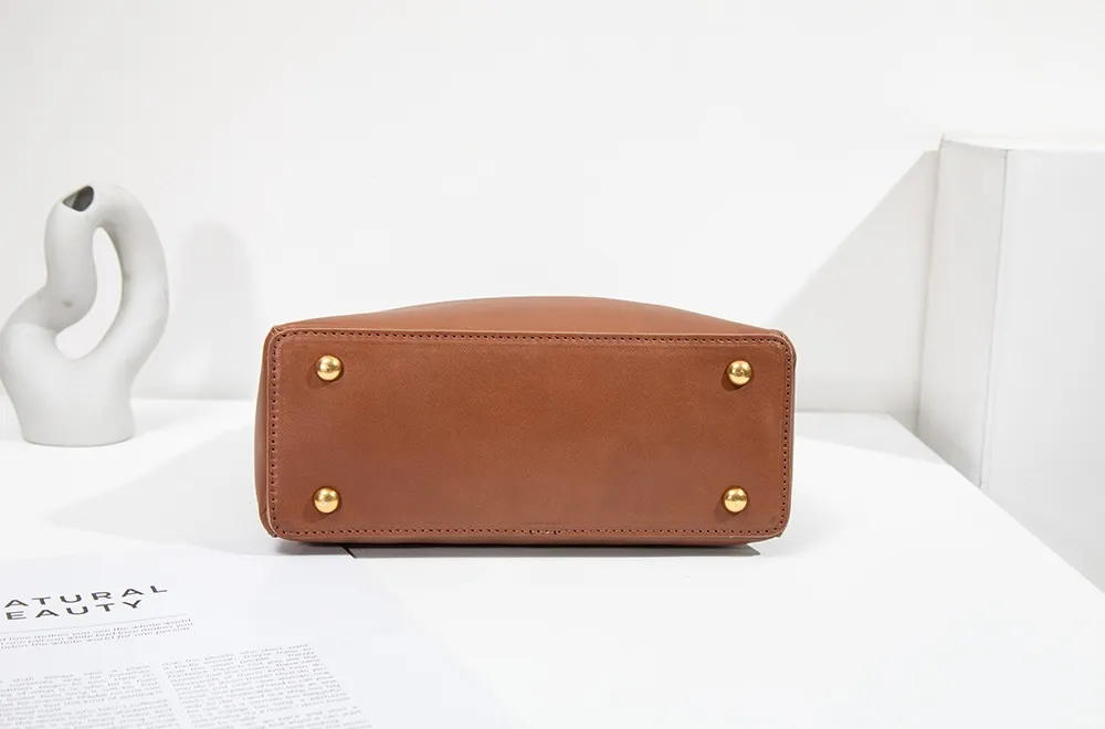 Women's Genuine Leather Tote Bag New Fashion High-End Niche Design Handbag for Autumn