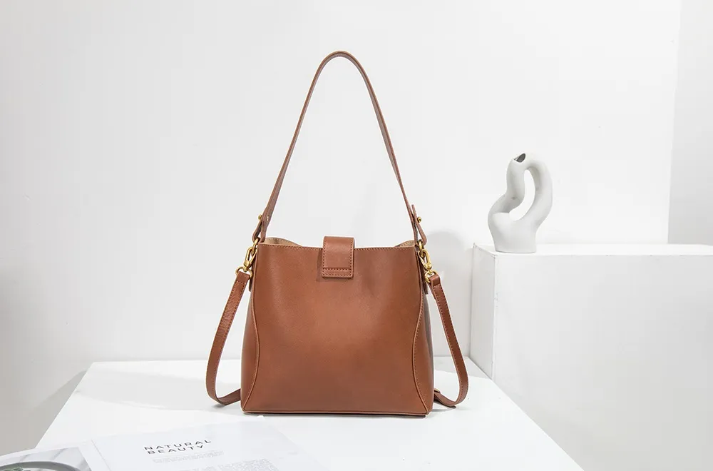 Women's Genuine Leather Tote Bag New Fashion High-End Niche Design Handbag for Autumn