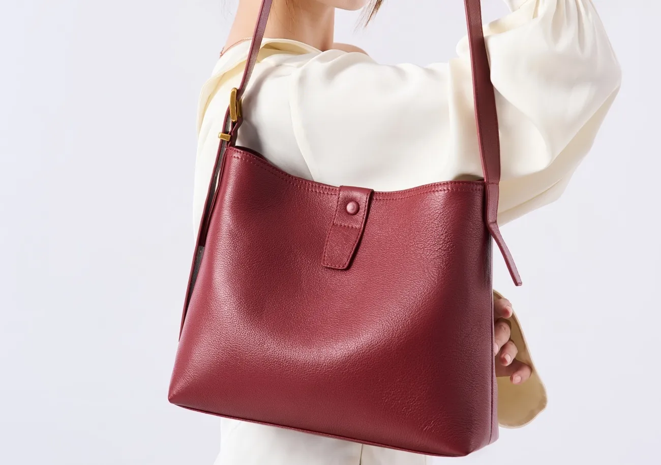 Women's Summer Fashion Crocodile Snake Print Leather Crossbody Tote Bag Large Capacity Single Shoulder Handbag Logo Girls