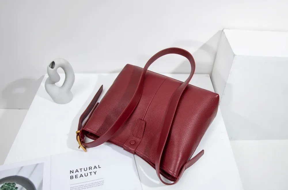Women's Summer Fashion Crocodile Snake Print Leather Crossbody Tote Bag Large Capacity Single Shoulder Handbag Logo Girls