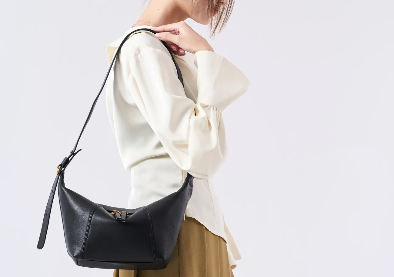 Women's Handbag Wholesale Bag High Quality American Trend Genuine Leather Woven Casual Travelling Shoulder Handbag Fashion Braided Bag