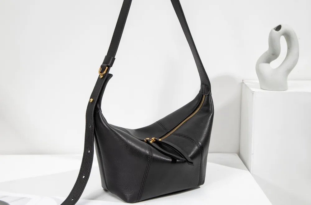 Women's Handbag Wholesale Bag High Quality American Trend Genuine Leather Woven Casual Travelling Shoulder Handbag Fashion Braided Bag