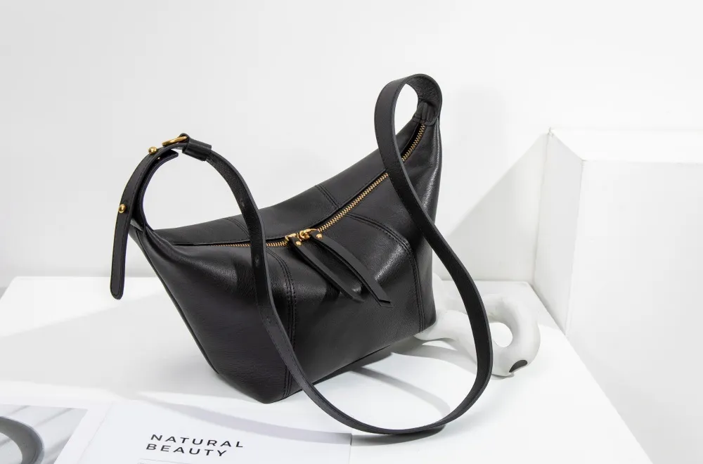 Women's Handbag Wholesale Bag High Quality American Trend Genuine Leather Woven Casual Travelling Shoulder Handbag Fashion Braided Bag