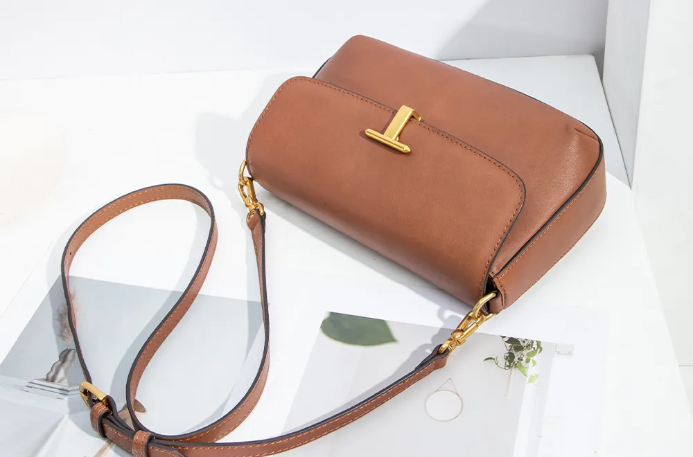 Baliya Top Layer Cowhide T-Shaped Hardware Buckle Shoulder Bag Classic Elegant Genuine Leather Women's Bag