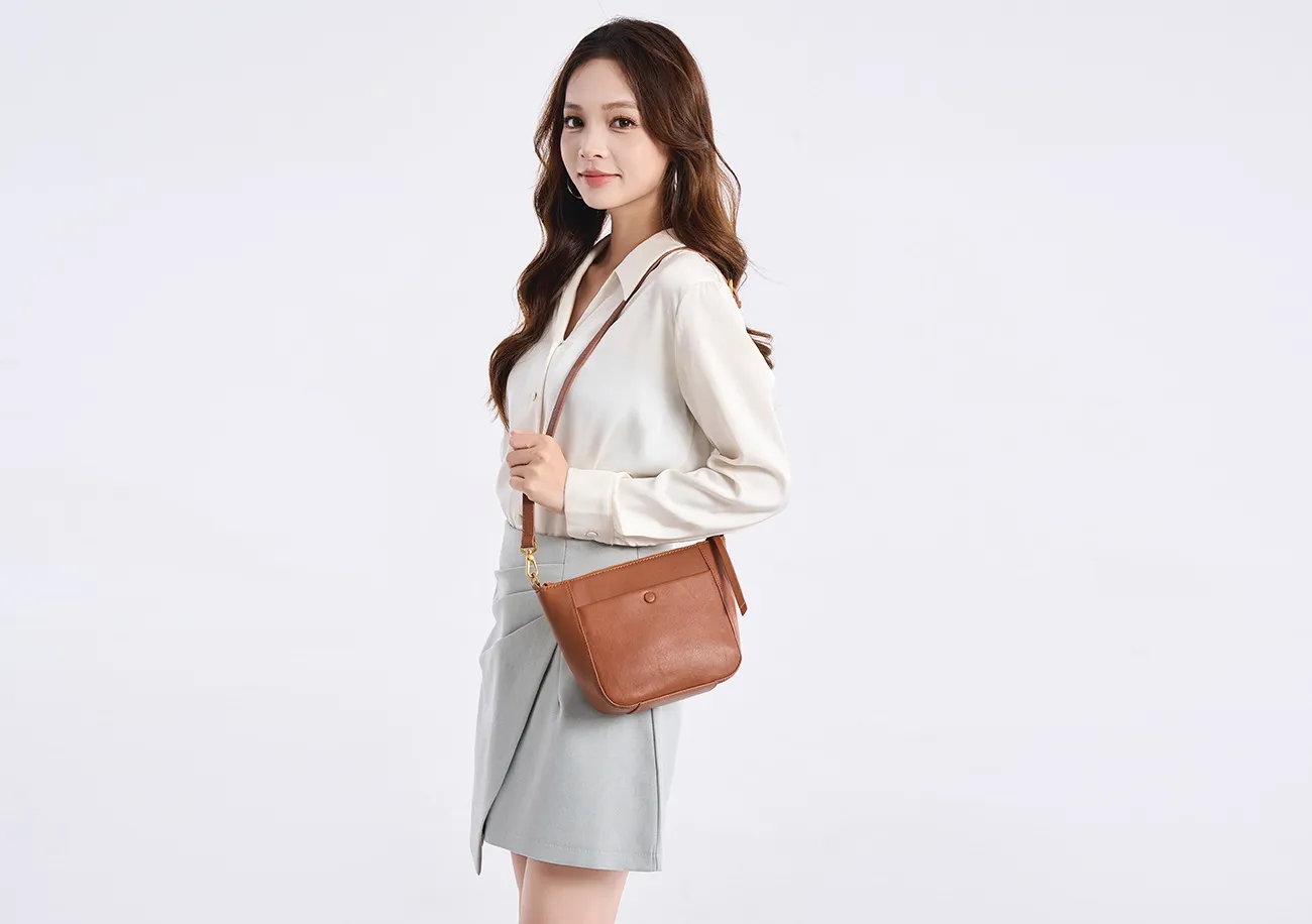 Baliya Italian Genuine Leather Crossbody Bag With Front Pocket And Compartment Women's Phone Bag