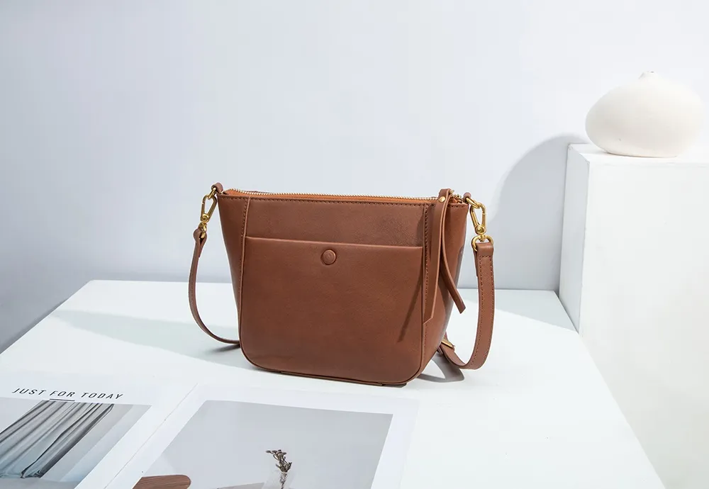 Baliya Italian Genuine Leather Crossbody Bag With Front Pocket And Compartment Women's Phone Bag