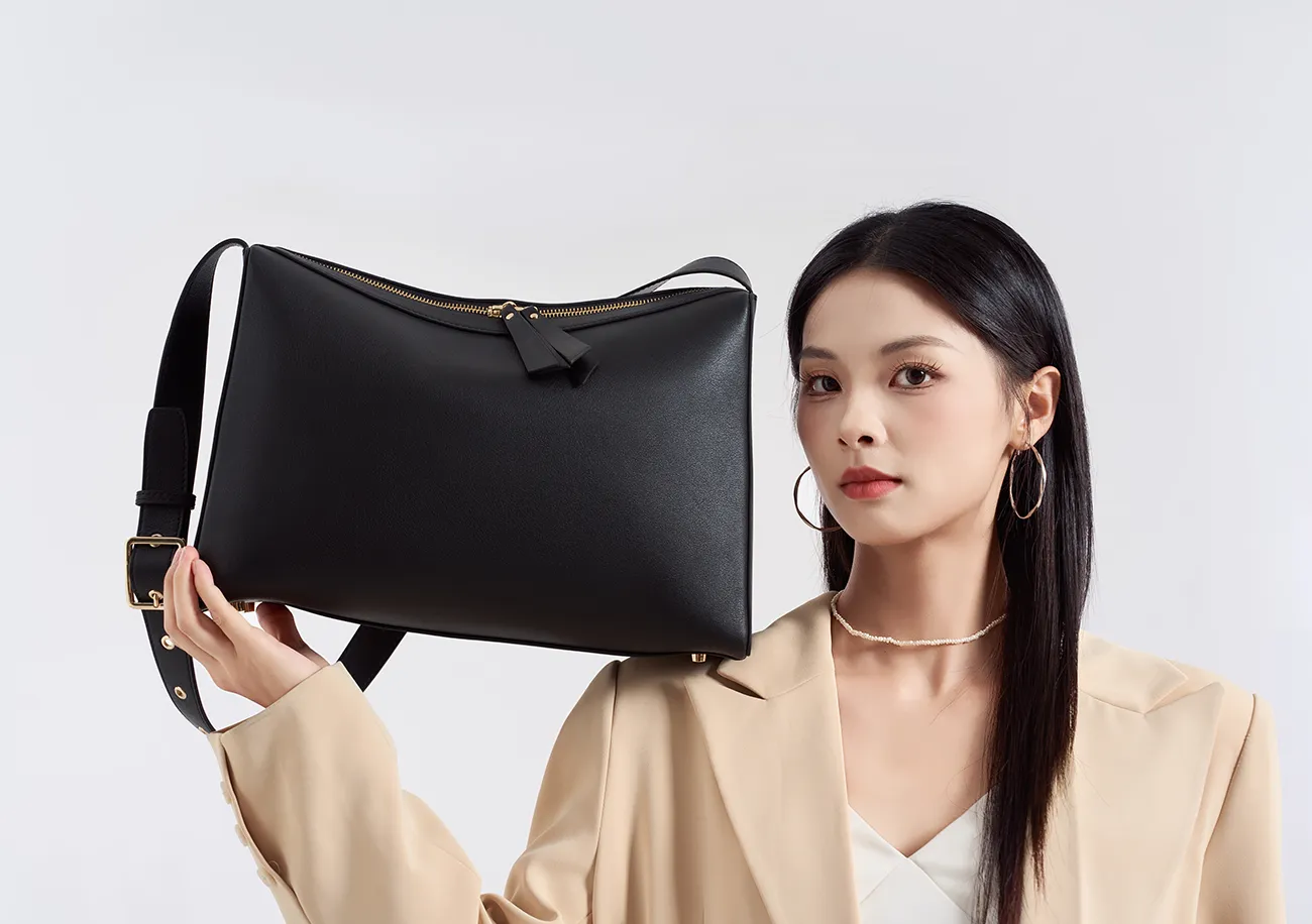 BALIYA Women's Top Grain Leather Crossbody Shoulder Bag, Minimalist Spacious Handbag for Daily Use