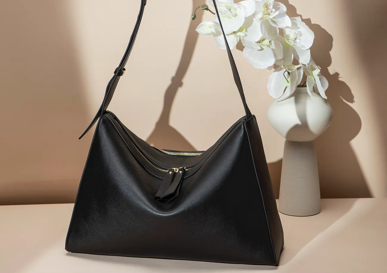 BALIYA Women's Top Grain Leather Crossbody Shoulder Bag, Minimalist Spacious Handbag for Daily Use