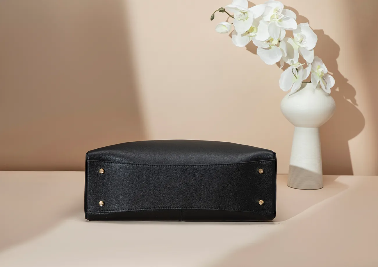 BALIYA Women's Top Grain Leather Crossbody Shoulder Bag, Minimalist Spacious Handbag for Daily Use