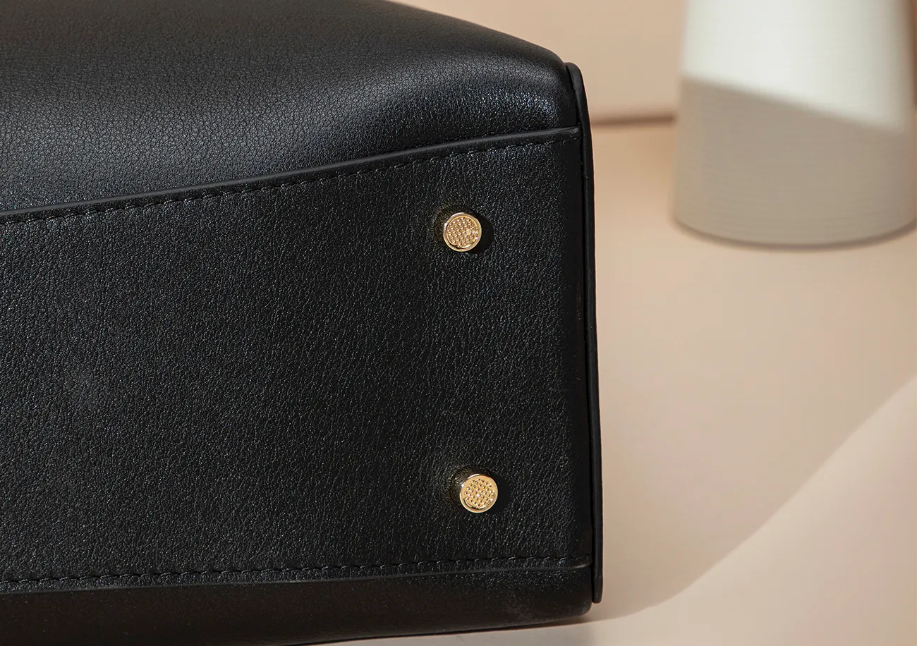 BALIYA Women's Top Grain Leather Crossbody Shoulder Bag, Minimalist Spacious Handbag for Daily Use