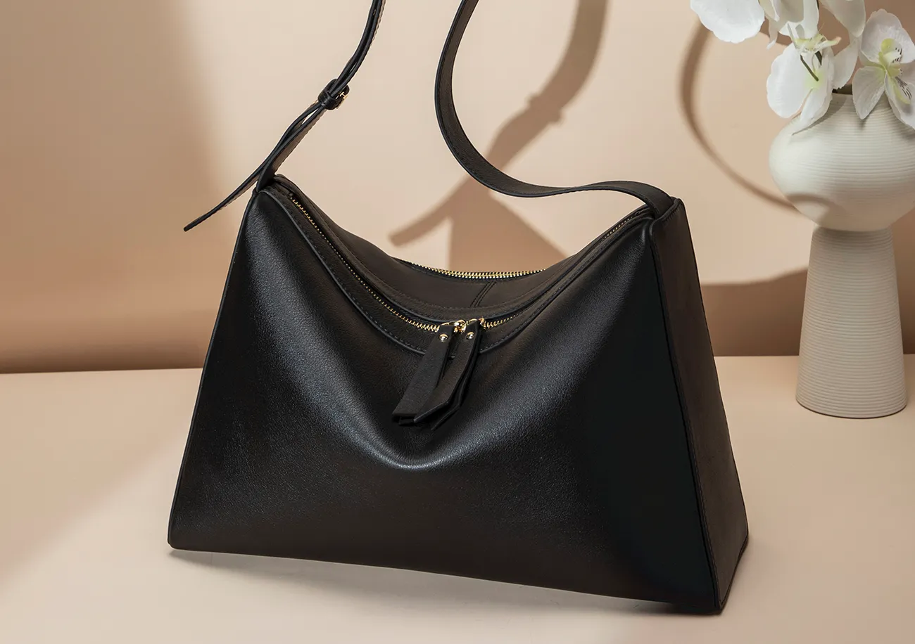 BALIYA Women's Top Grain Leather Crossbody Shoulder Bag, Minimalist Spacious Handbag for Daily Use