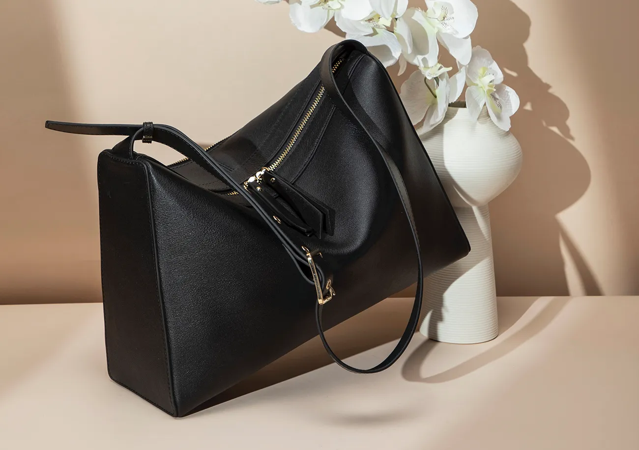 BALIYA Women's Top Grain Leather Crossbody Shoulder Bag, Minimalist Spacious Handbag for Daily Use